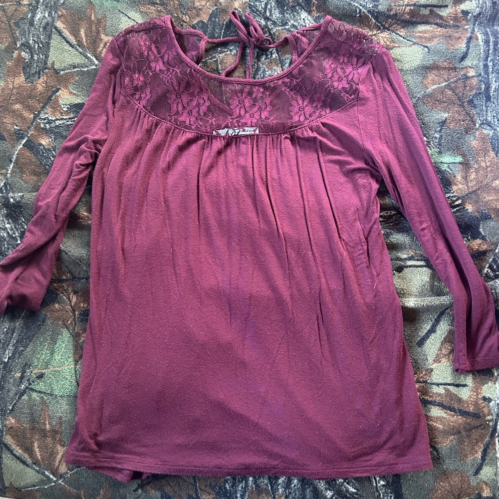 Elegant Lace Detail Long Sleeve Top - Purple